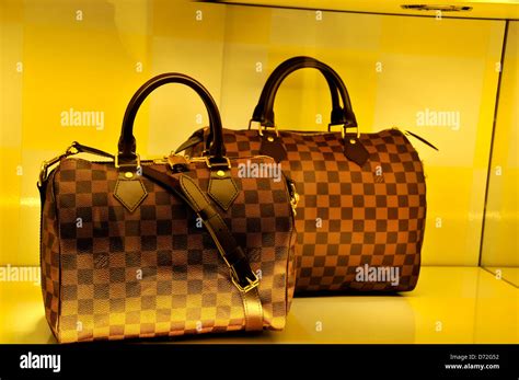 louis vuitton bags price in dubai mall